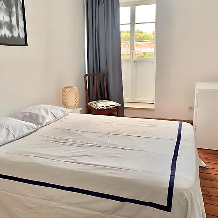 Terrace Duplex Close To Beaches Lisboa