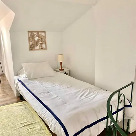 Terrace Duplex Close To Beaches Apartment Lisbon